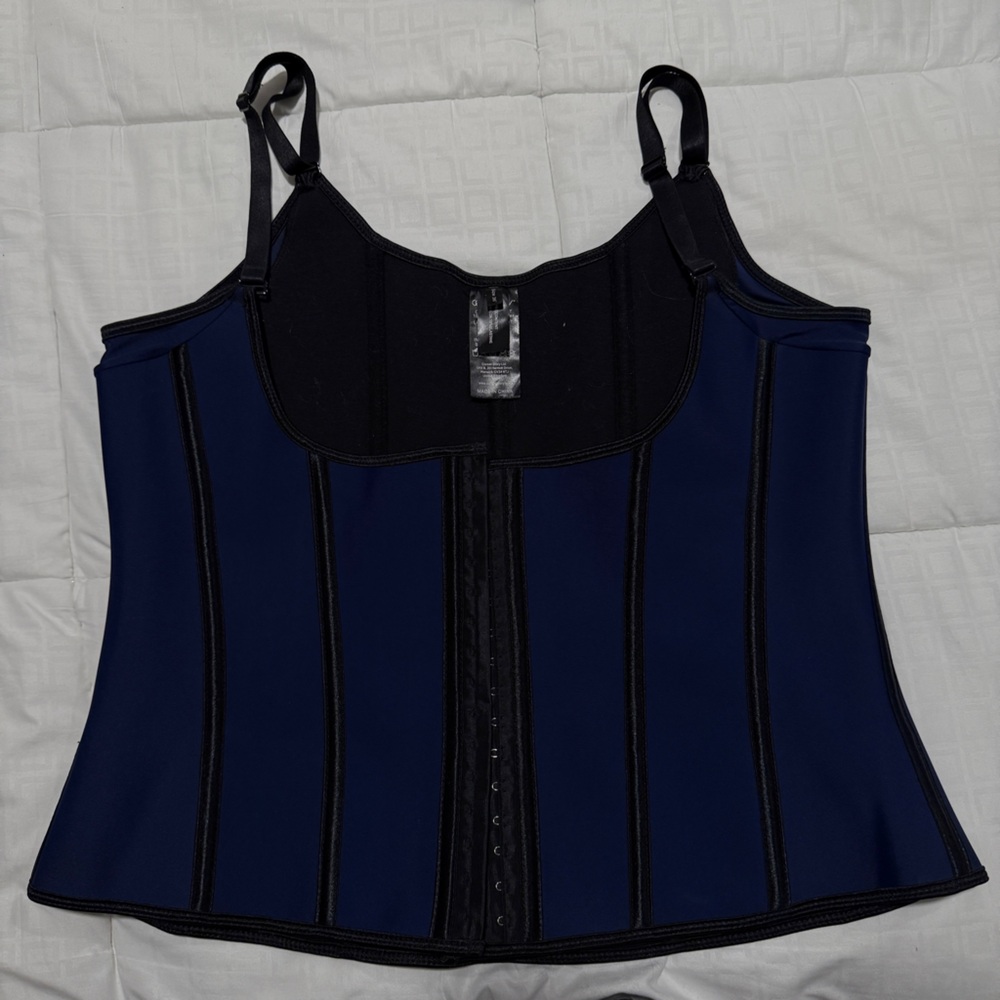 36” CORSET STORY NAVY LATEX UNDERBUST CORSET WITH ADJUSTABLE BRA STRAPS (worn)